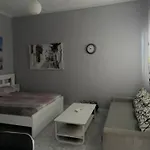 Apartment Xhani *