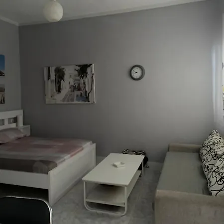 Lejlighed Xhani *