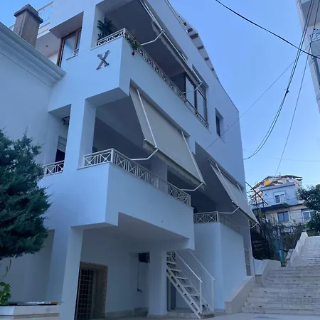 Xhani Σαράντα
