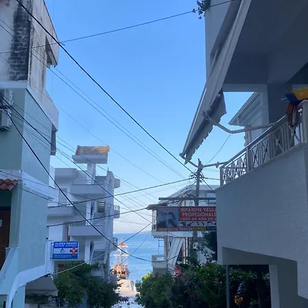 Xhani Διαμέρισμα *