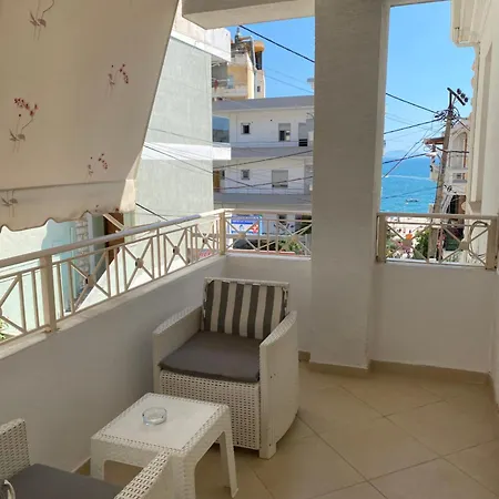 Apartment Xhani *