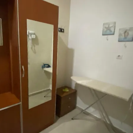 Xhani Apartment