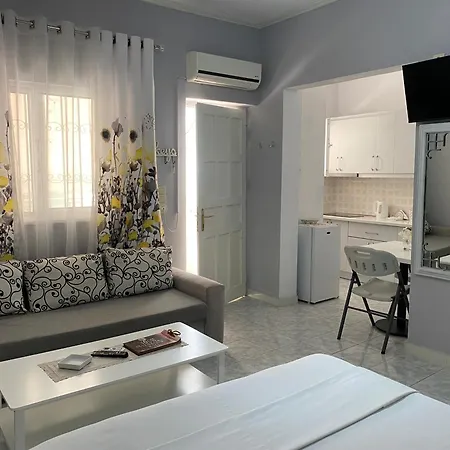 Apartment Xhani *
