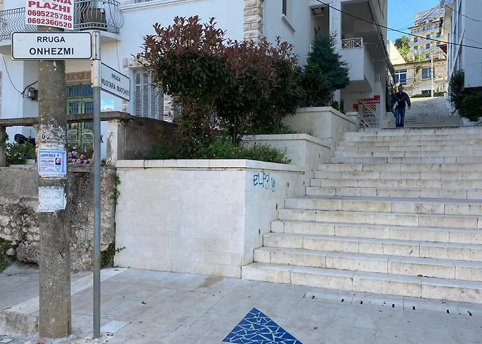 Apartment Xhani Sarande